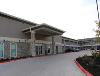 Days Inn By Wyndham Bryan Exterior photo